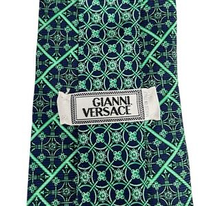 Gianni Versace Mens Tie Green/Navy Geometric Floral Silk 3.75" (W) x 57" (L) euc